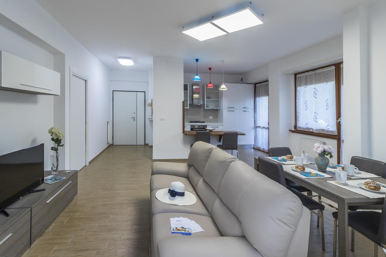 Zaffiro Luxury Silvi Vacanza Silvi Marina Exterior photo